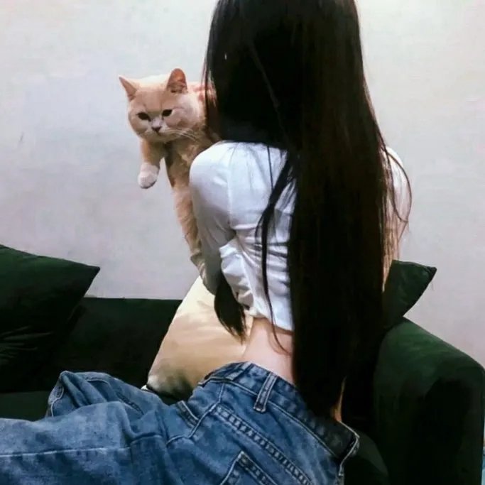 荒岛美女